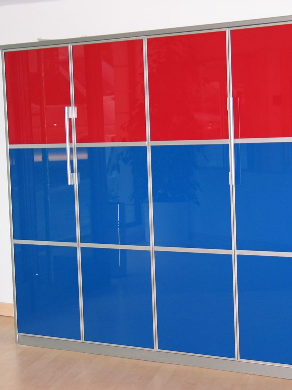 Armarios de puertas abatibles