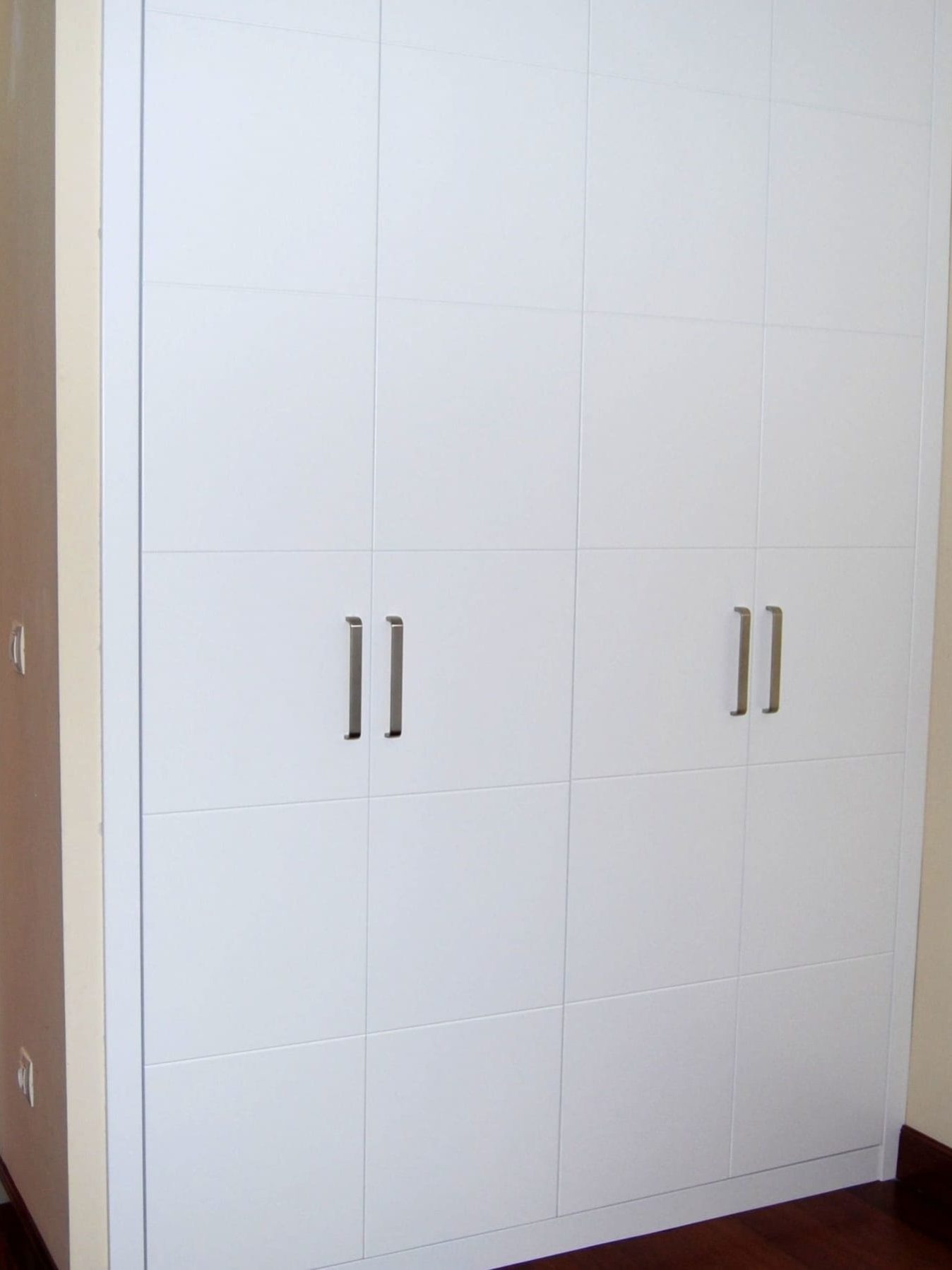 Armarios de puertas abatibles