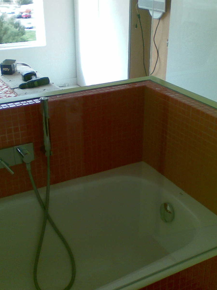 Cubos de cristal y madera
